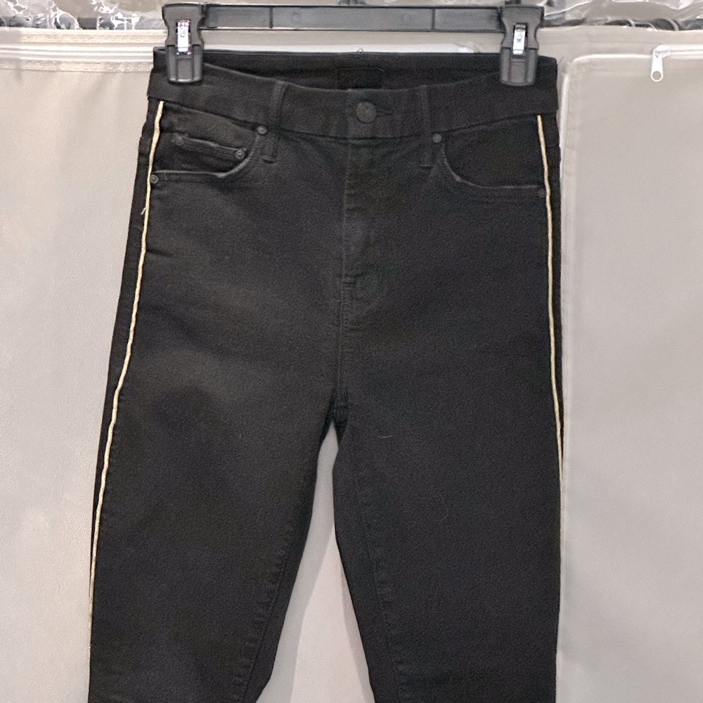 Mother black denim with gold piping down both sides. Skinny leg good condition.